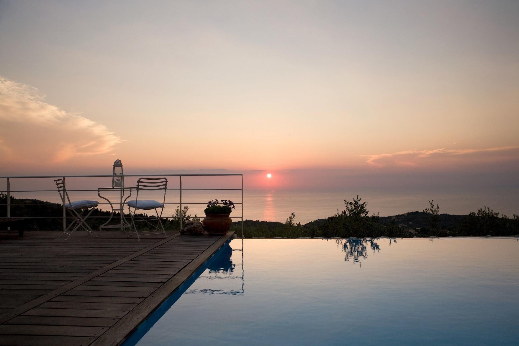 Art Blue Villas Tsoukaladhes Luaran gambar